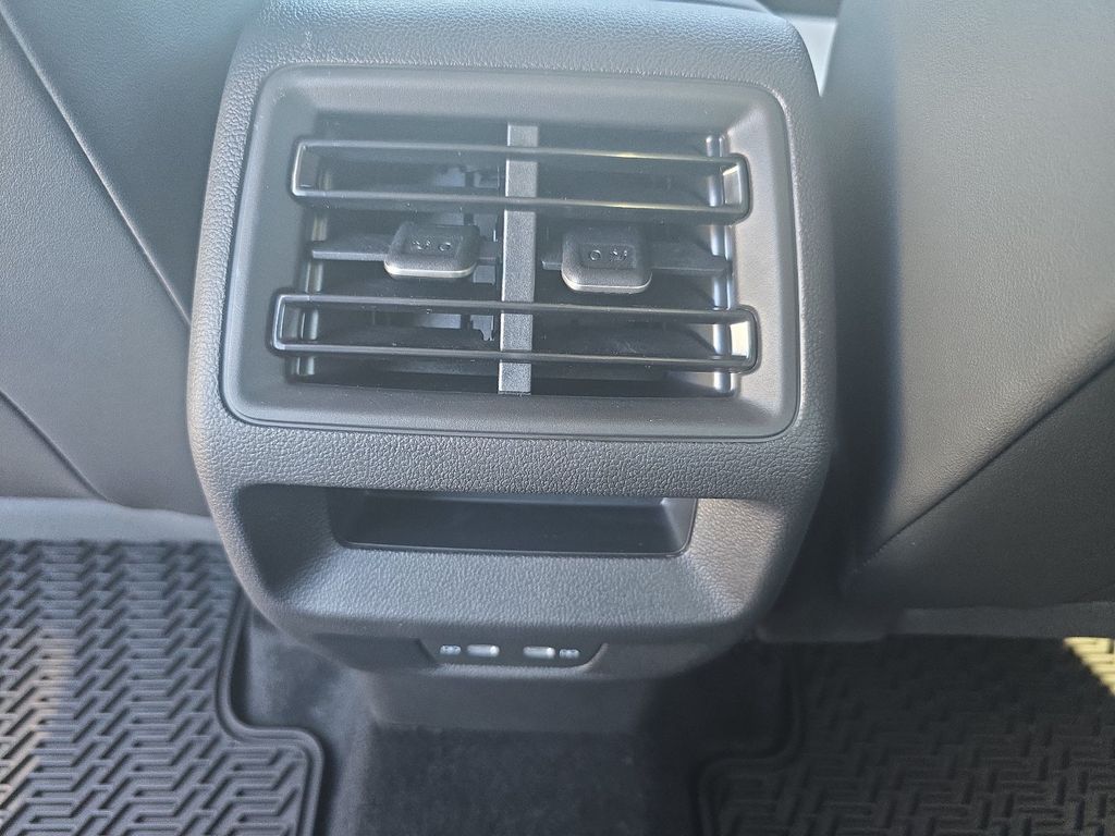2026 Volkswagen Tiguan SE R-LINE BLACK - Photo 15