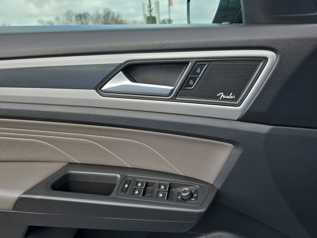 2023 Volkswagen Atlas SEL Premium R-Line - Photo 11