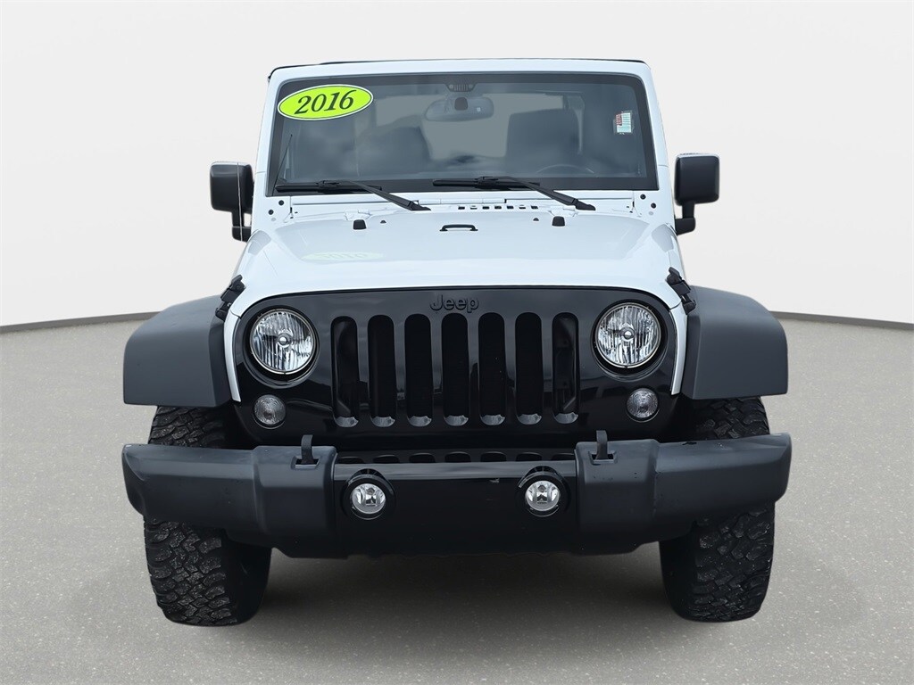 2016 Jeep Wrangler Sport Willys Wheeler photo 2