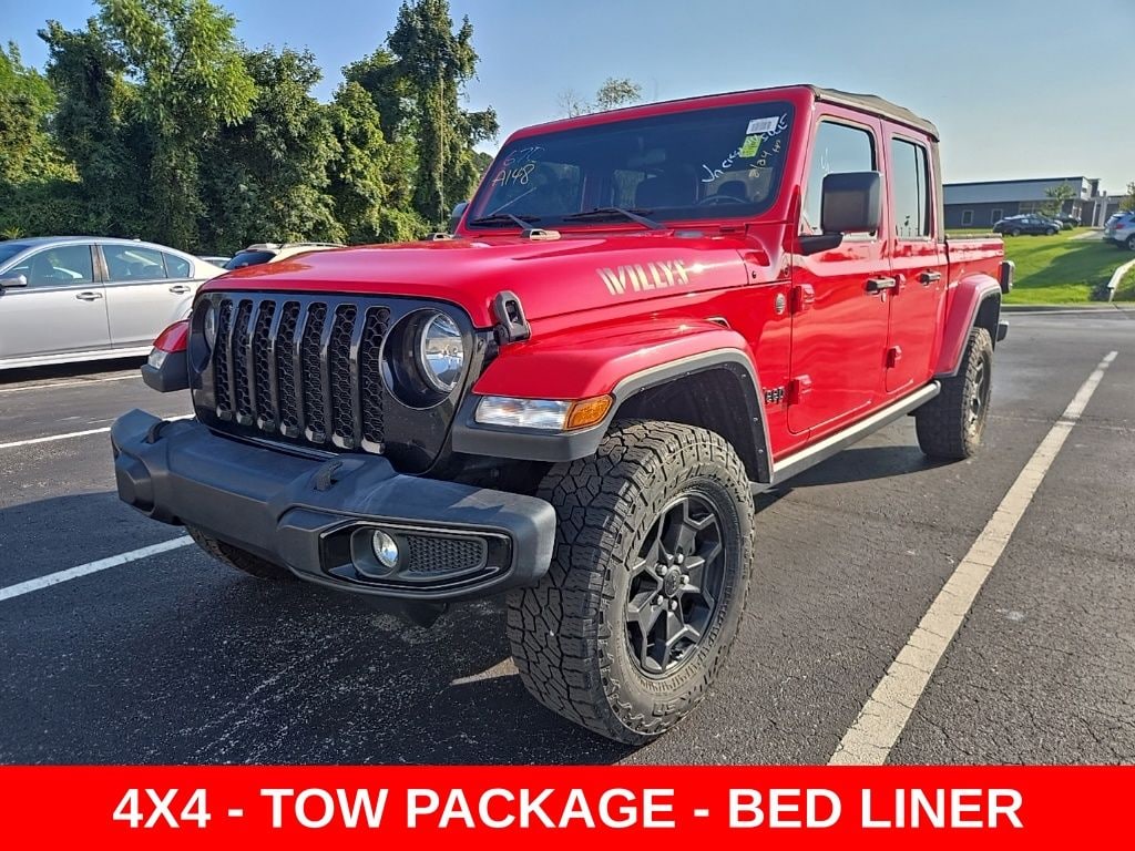 Used 2022 Jeep Gladiator Sport Truck Crew Cab