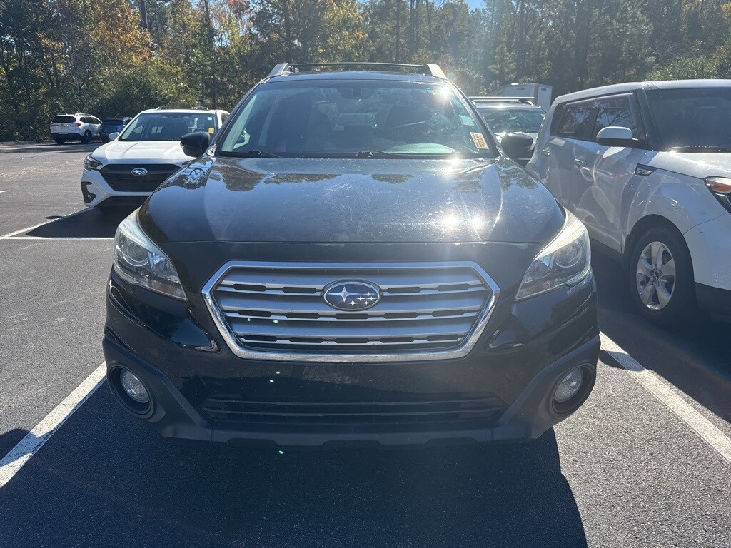 2017 Subaru Outback 2.5i Premium photo 4