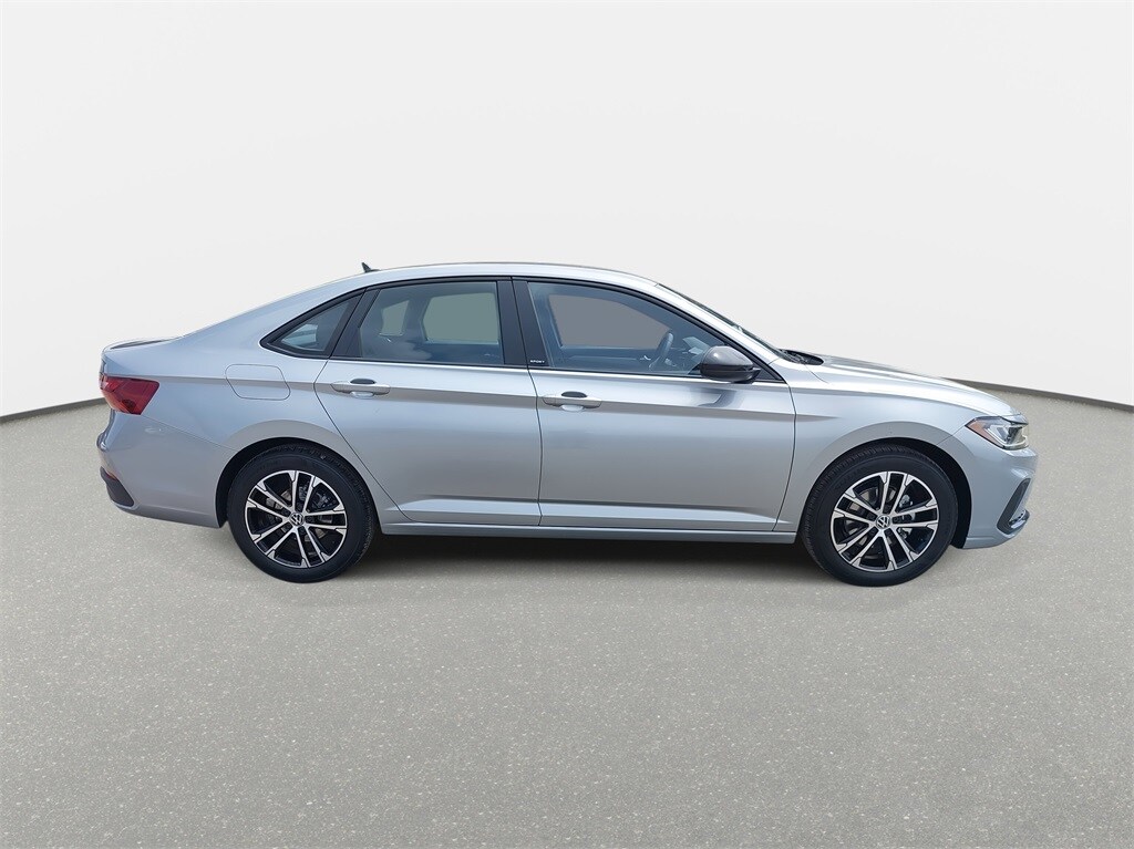 2025 Volkswagen Jetta 1.5T Sport photo 4