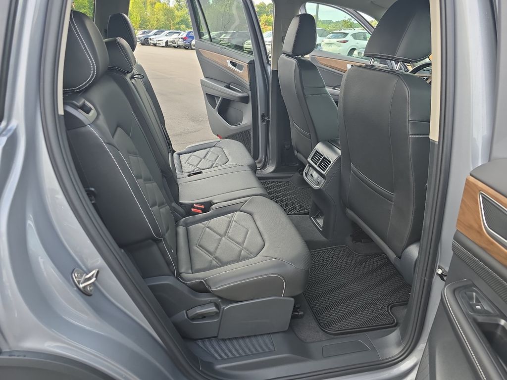 2026 Volkswagen Atlas SE w/Tech - Photo 19