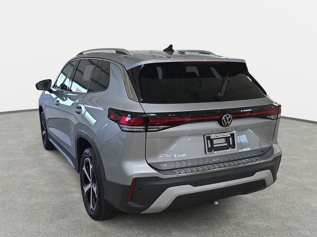 2026 Volkswagen Tiguan SE - Photo 7