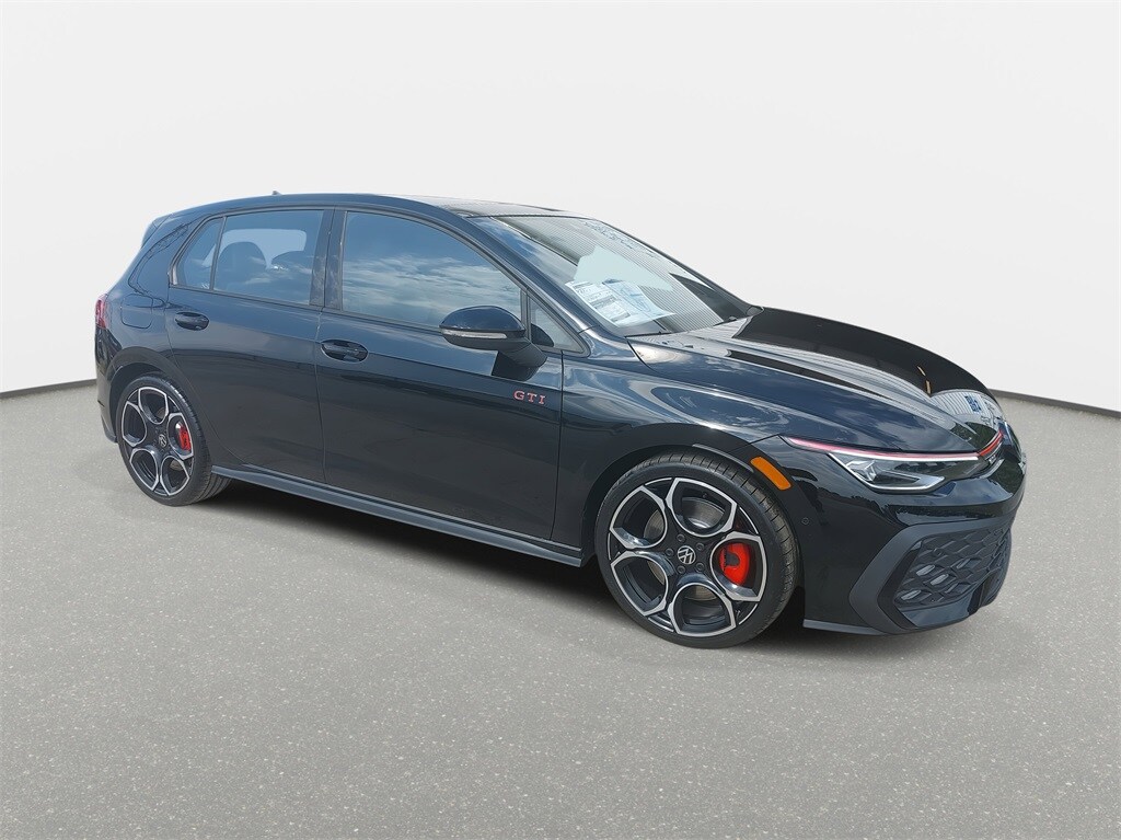 2025 Volkswagen Golf GTI Autobahn photo 3