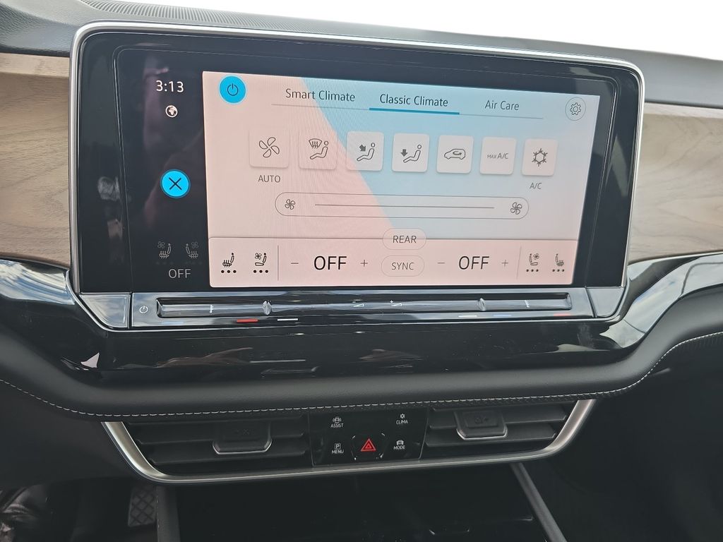 2026 Volkswagen Atlas SE w/Tech - Photo 10