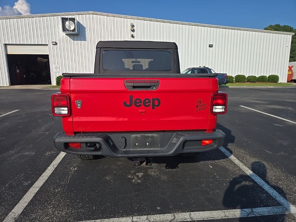 Used 2022 Jeep Gladiator Sport Truck Crew Cab