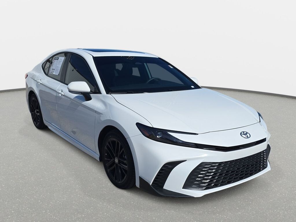 Used 2025 Toyota Camry SE Sedan