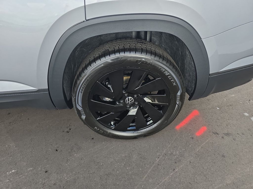 2026 Volkswagen Atlas SE w/Tech - Photo 25