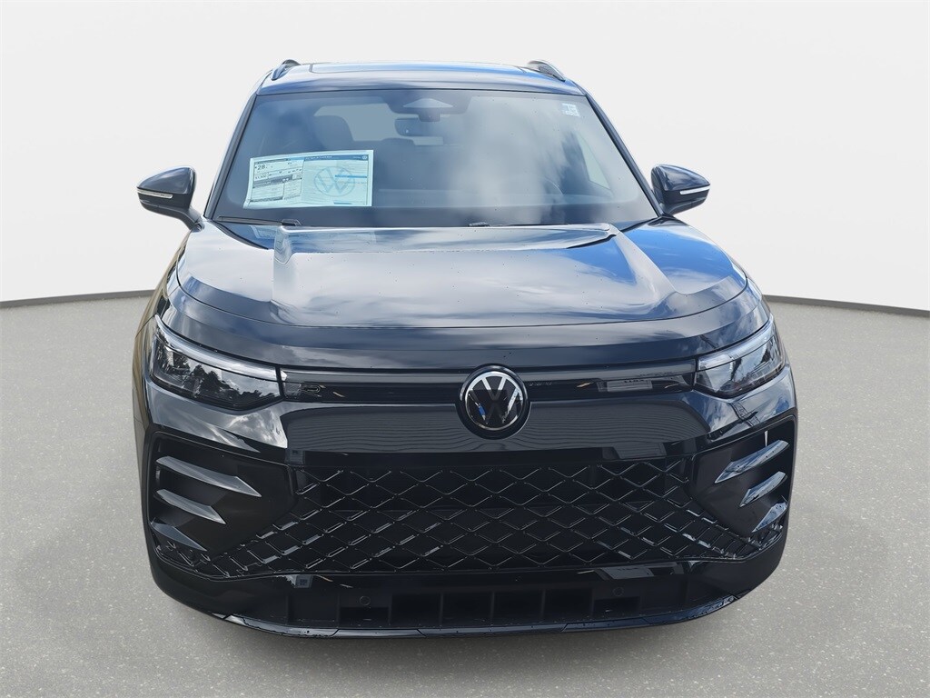 2025 Volkswagen Tiguan SE R-Line Black photo 2