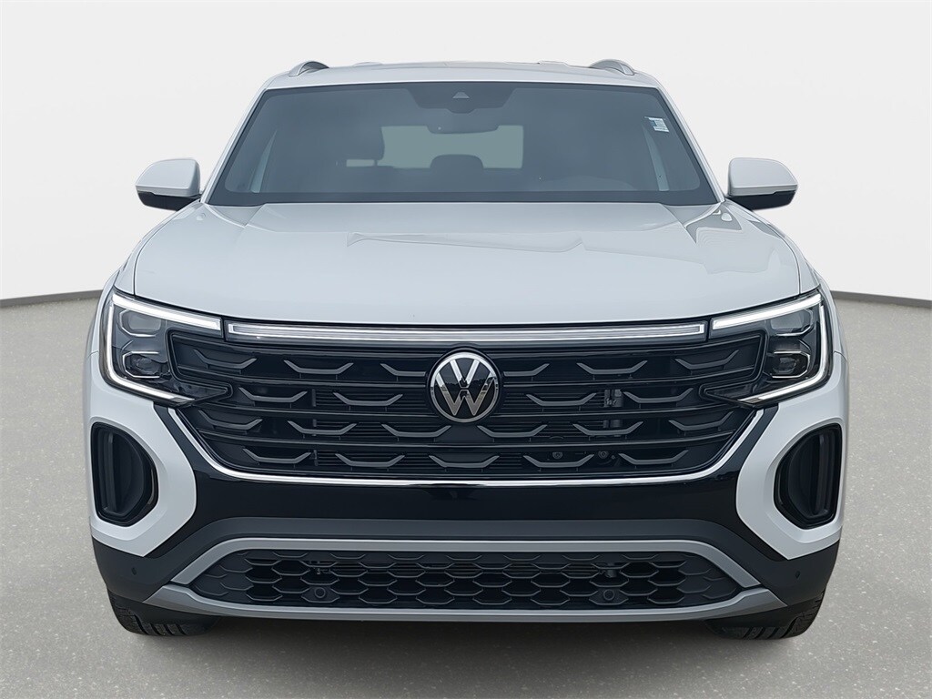 2025 Volkswagen Atlas Cross Sport SE Technology photo 2