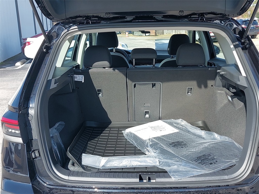 2026 Volkswagen Taos S - Photo 11