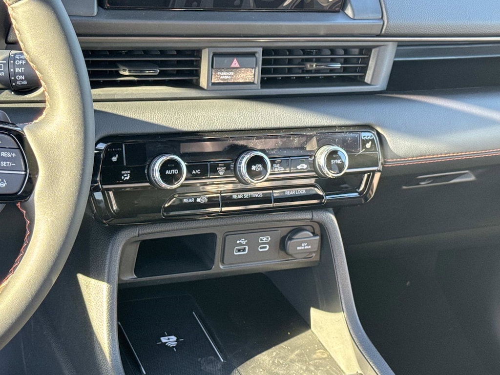 2025 Honda Pilot TrailSport photo 4