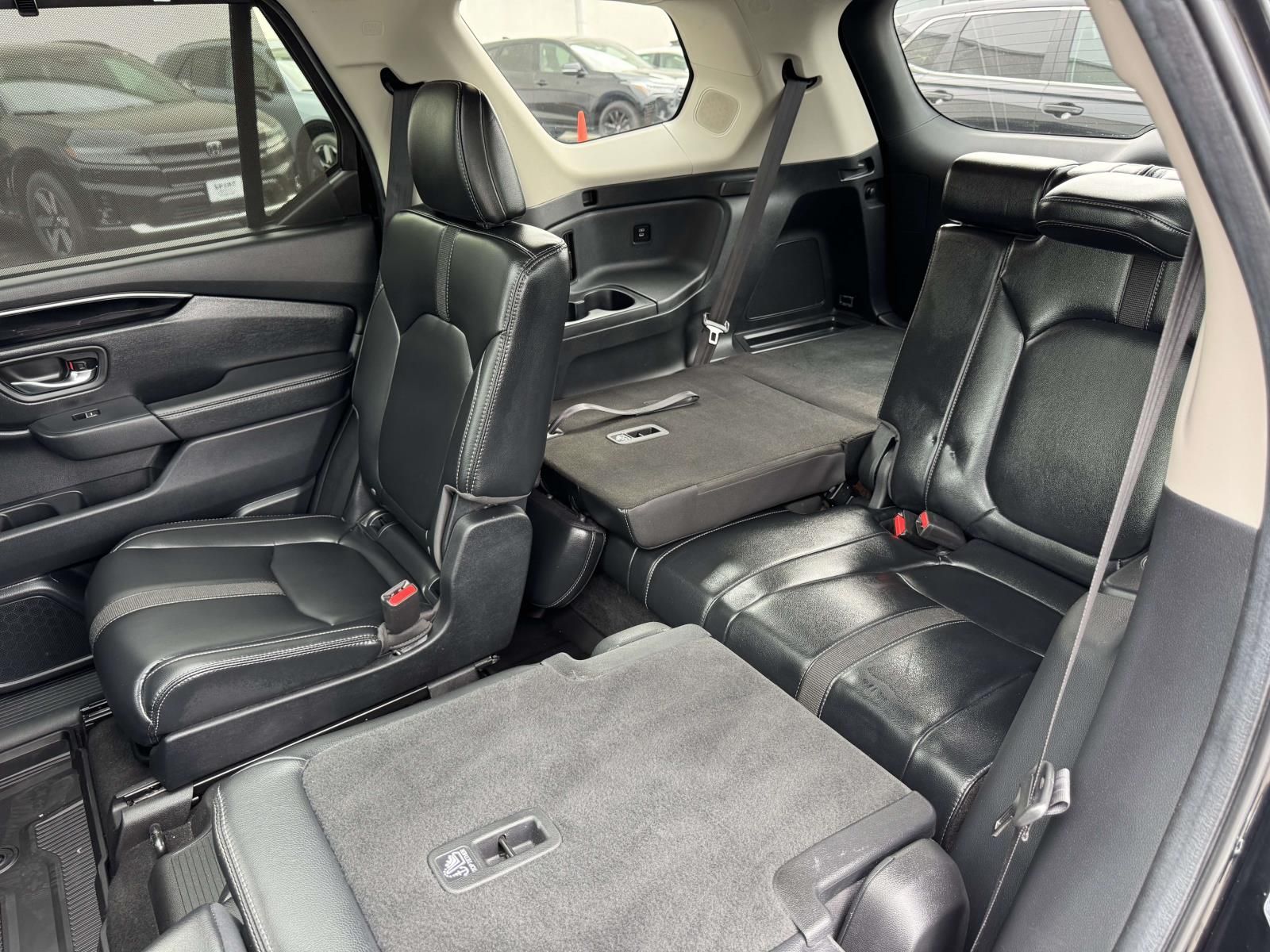 2025 Honda Pilot Touring - Photo 23