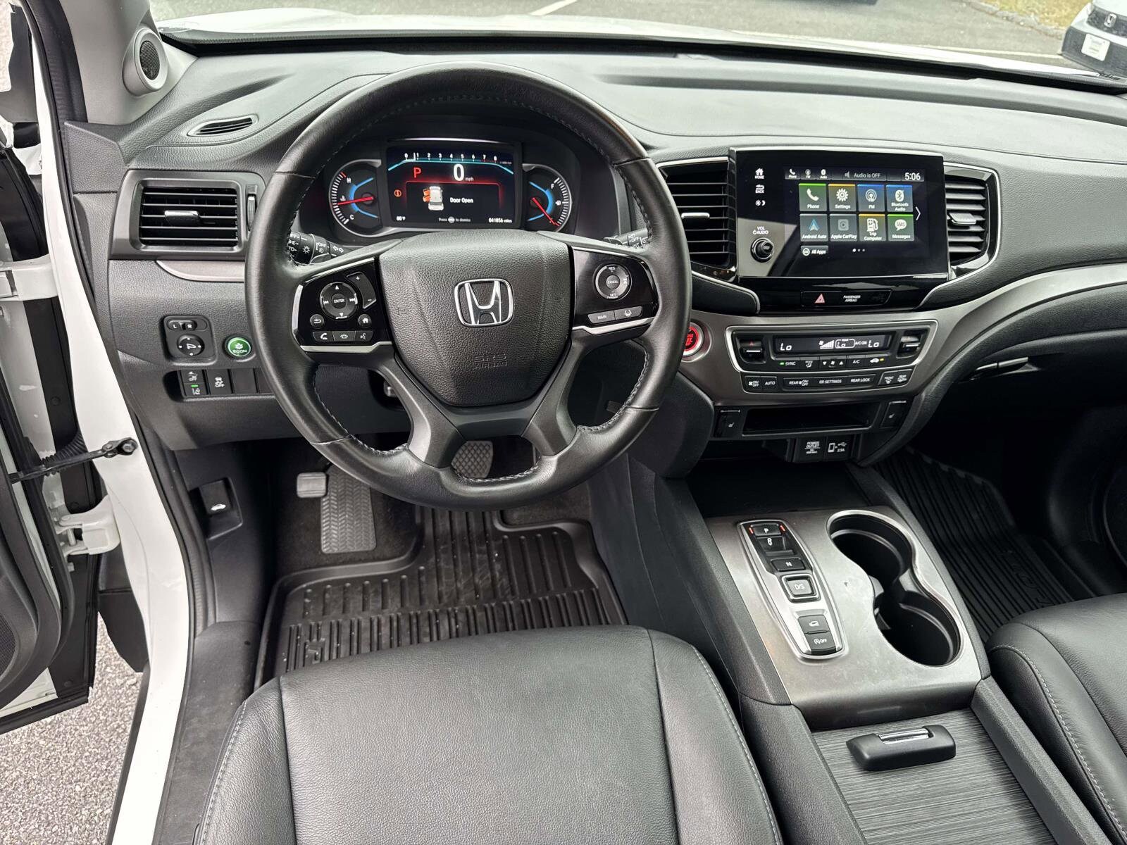 2022 Honda Pilot EX-L photo 2