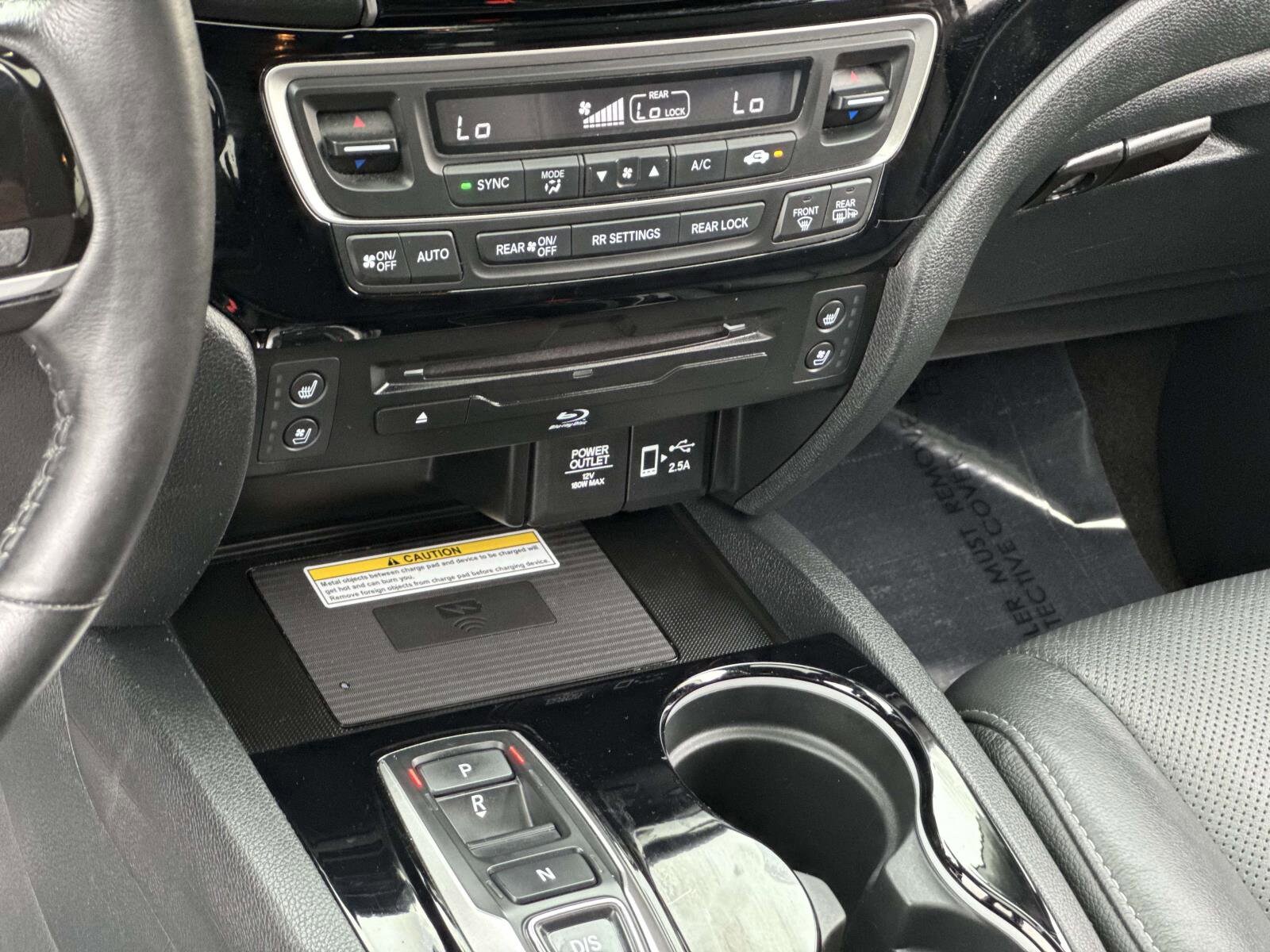 2022 Honda Pilot Elite photo 4
