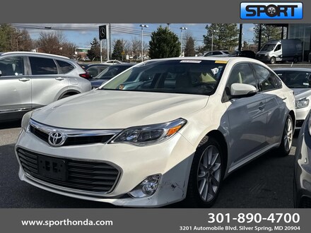 2013 Toyota Avalon Limited Sedan