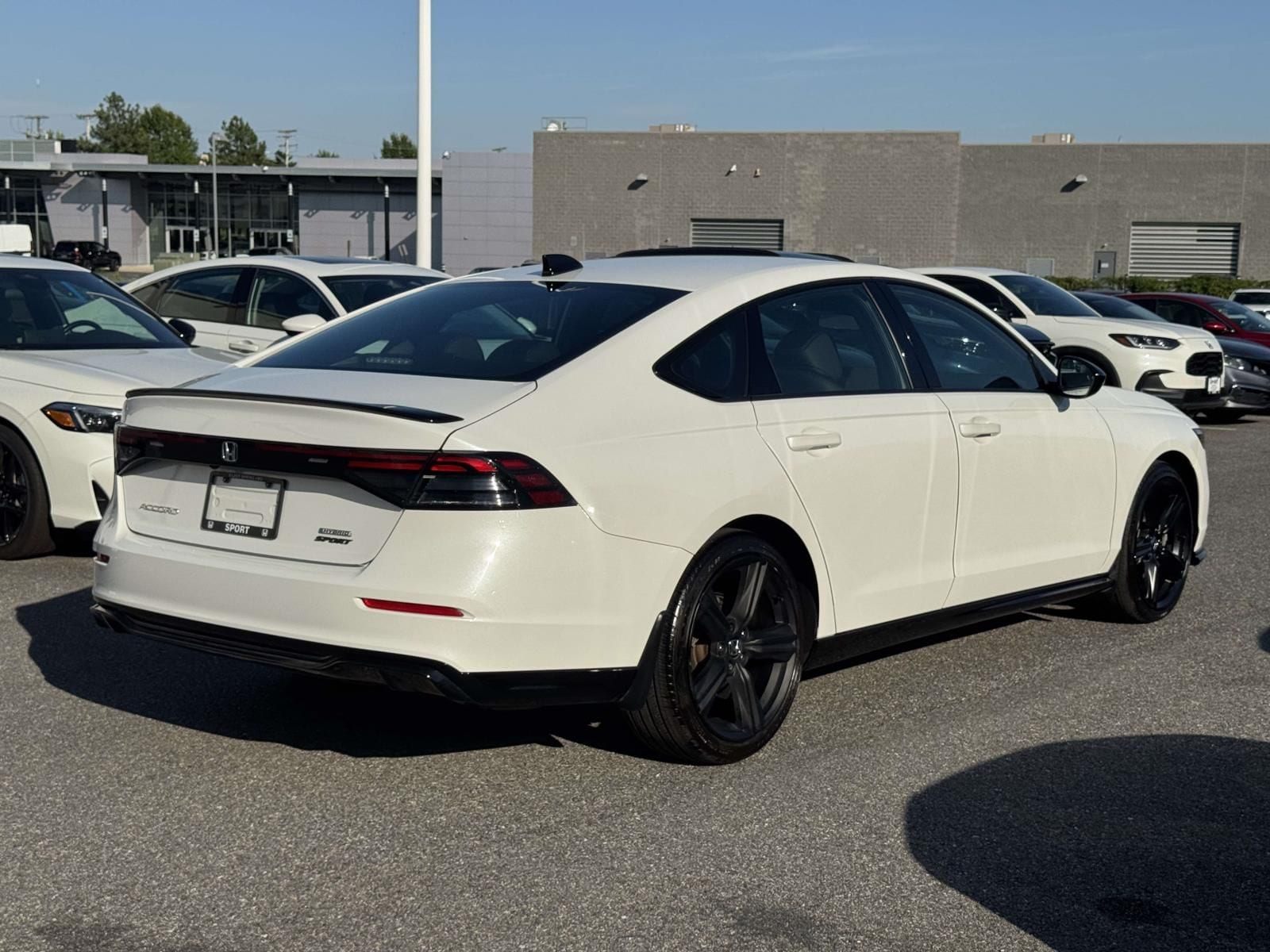 2024 Honda Accord Hybrid Sport-L - Photo 25