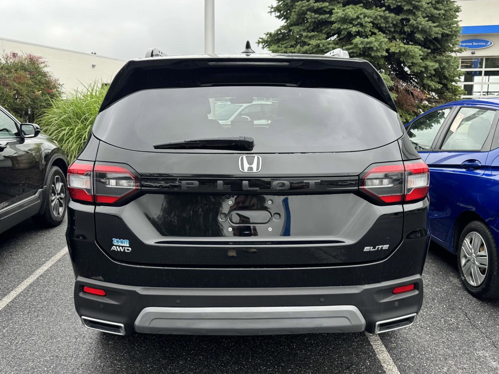 2024 Honda Pilot Elite photo 3