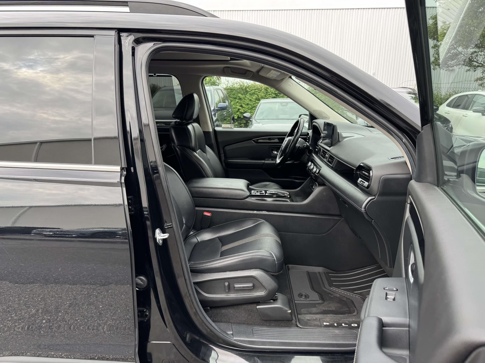 2025 Honda Pilot Touring - Photo 15
