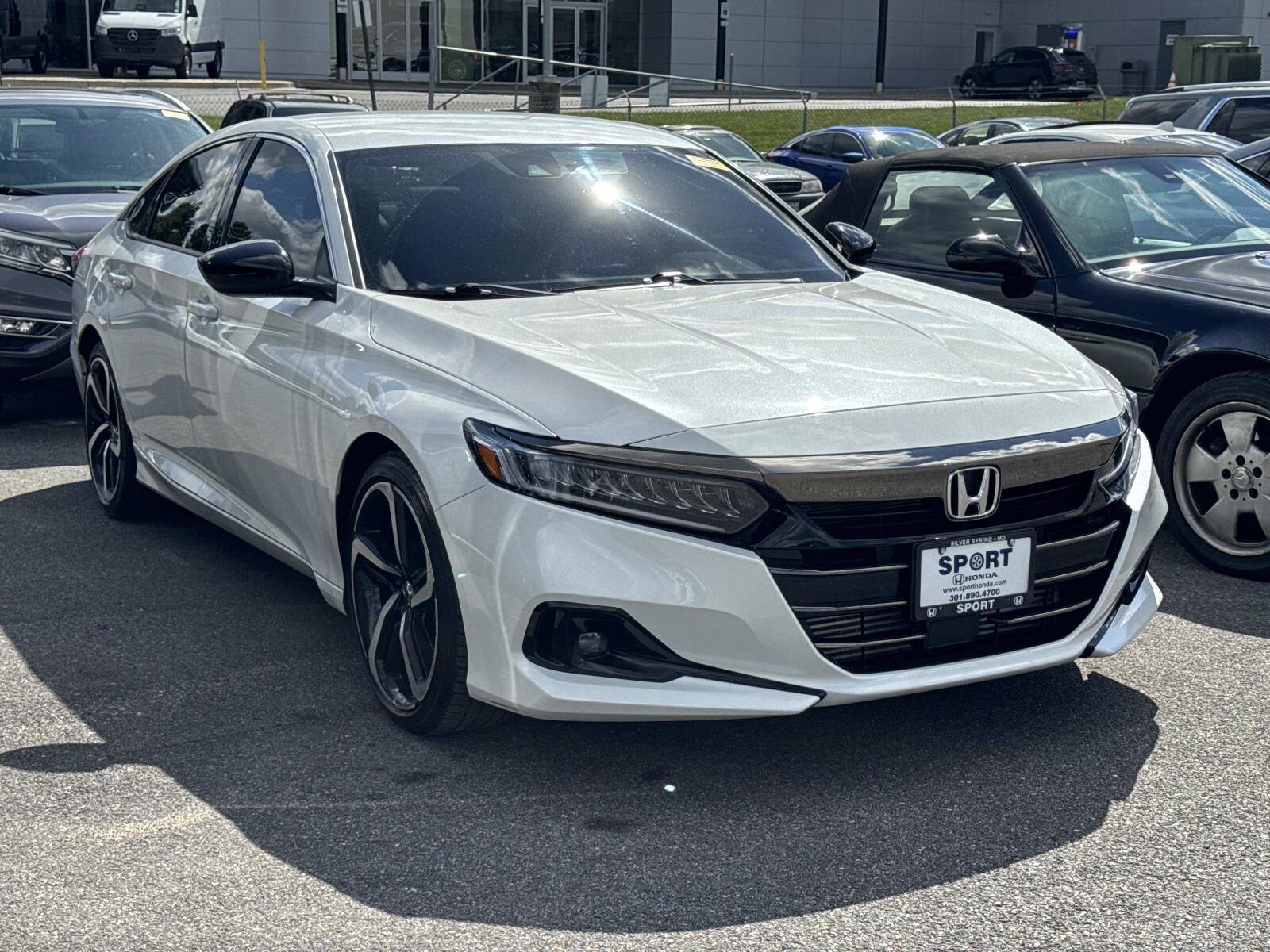 2022 Honda Accord Sport photo 3