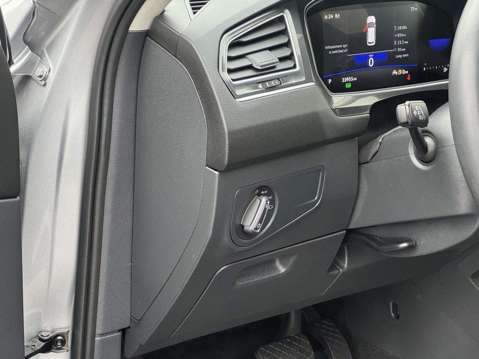 2024 Volkswagen Tiguan SE - Photo 11