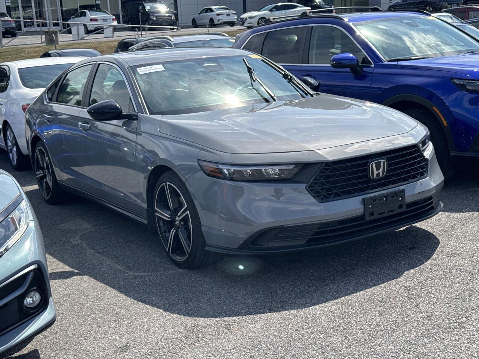 2024 Honda Accord Sport Hybrid photo 3