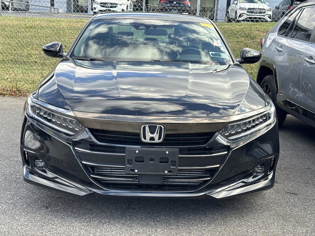 2022 Honda Accord Sport photo 2