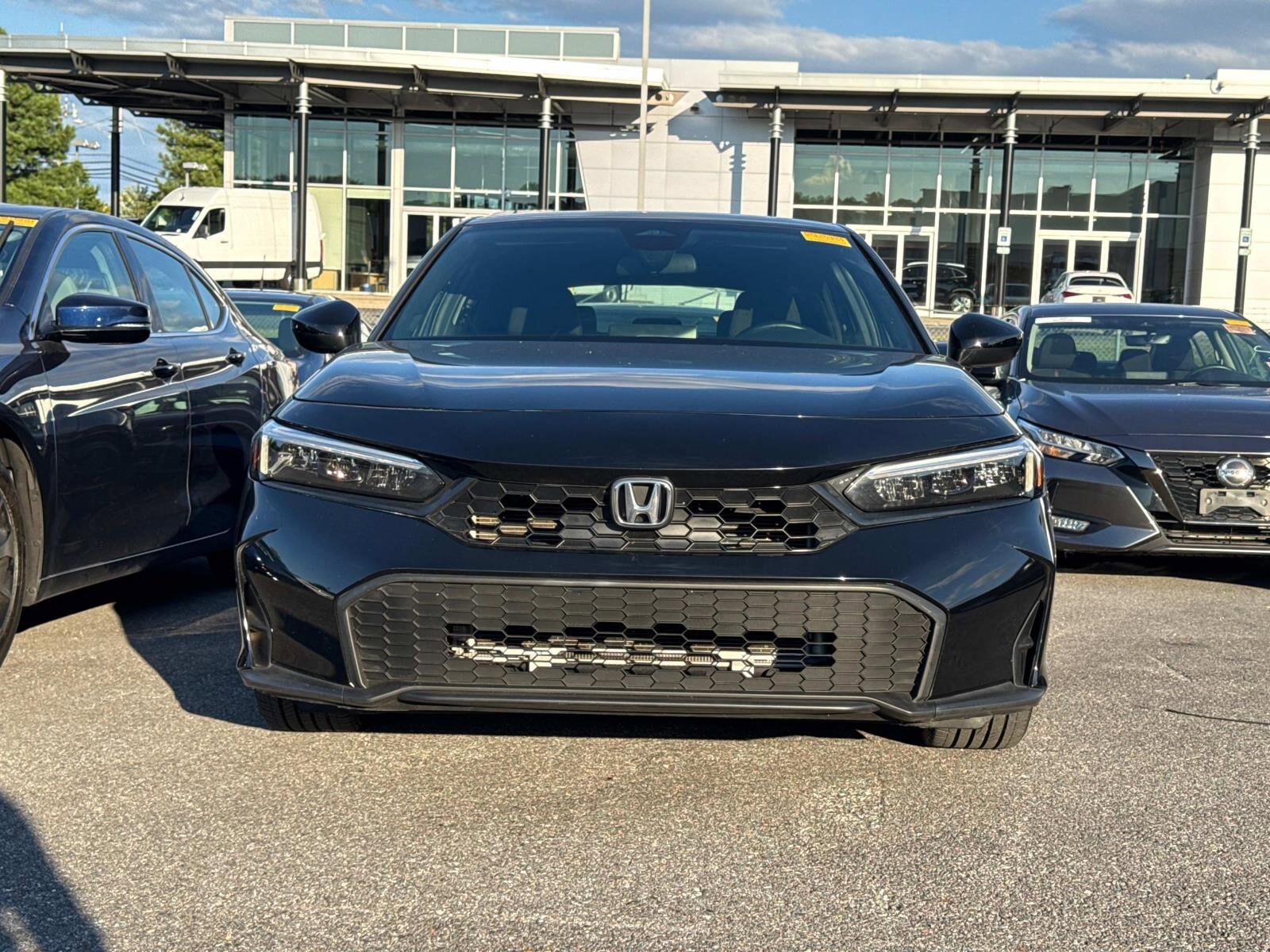 2025 Honda Civic Sport Hatchback photo 2