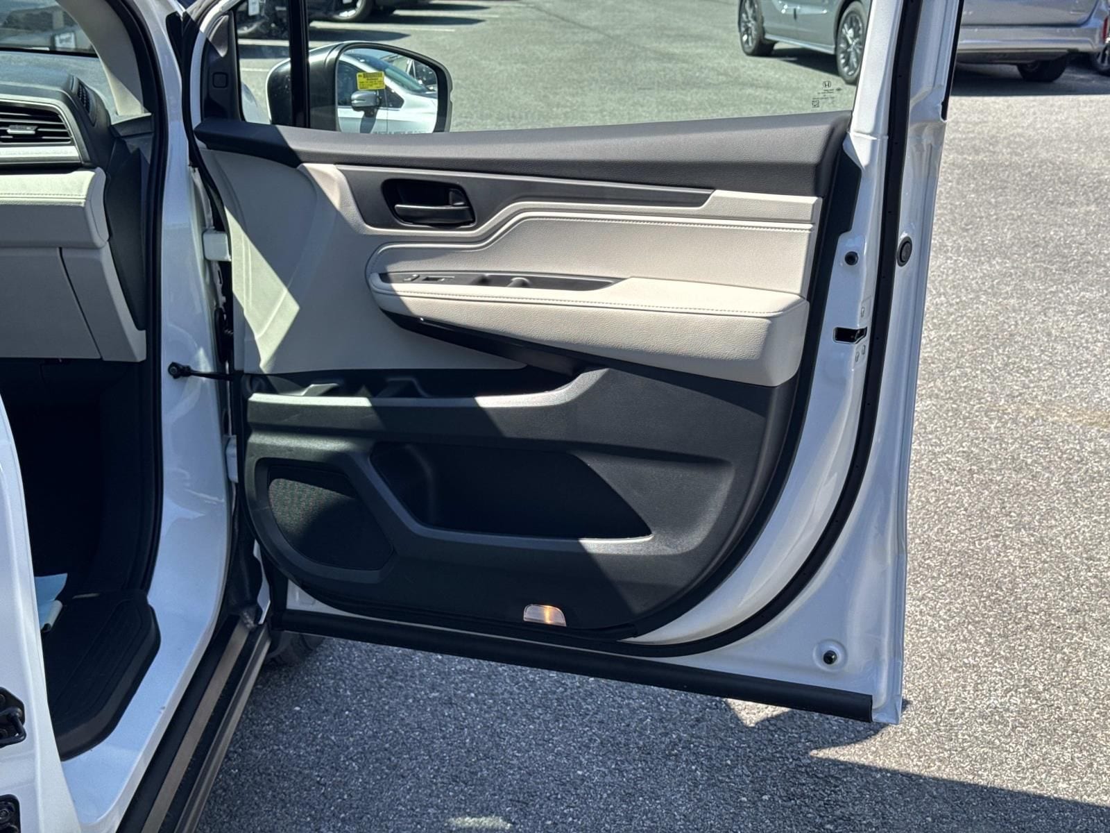 2026 Honda Odyssey EX-L - Photo 10