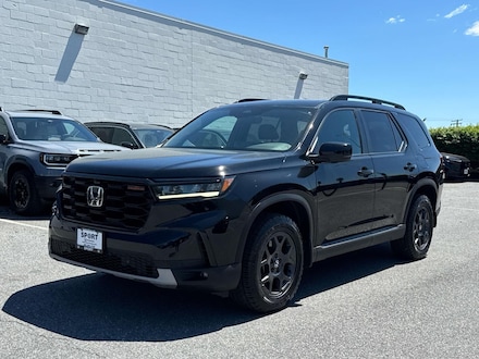 2025 Honda Pilot TrailSport SUV