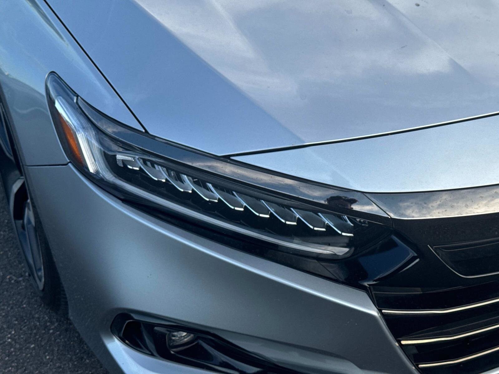 2022 Honda Accord Sport 2.0T photo 4