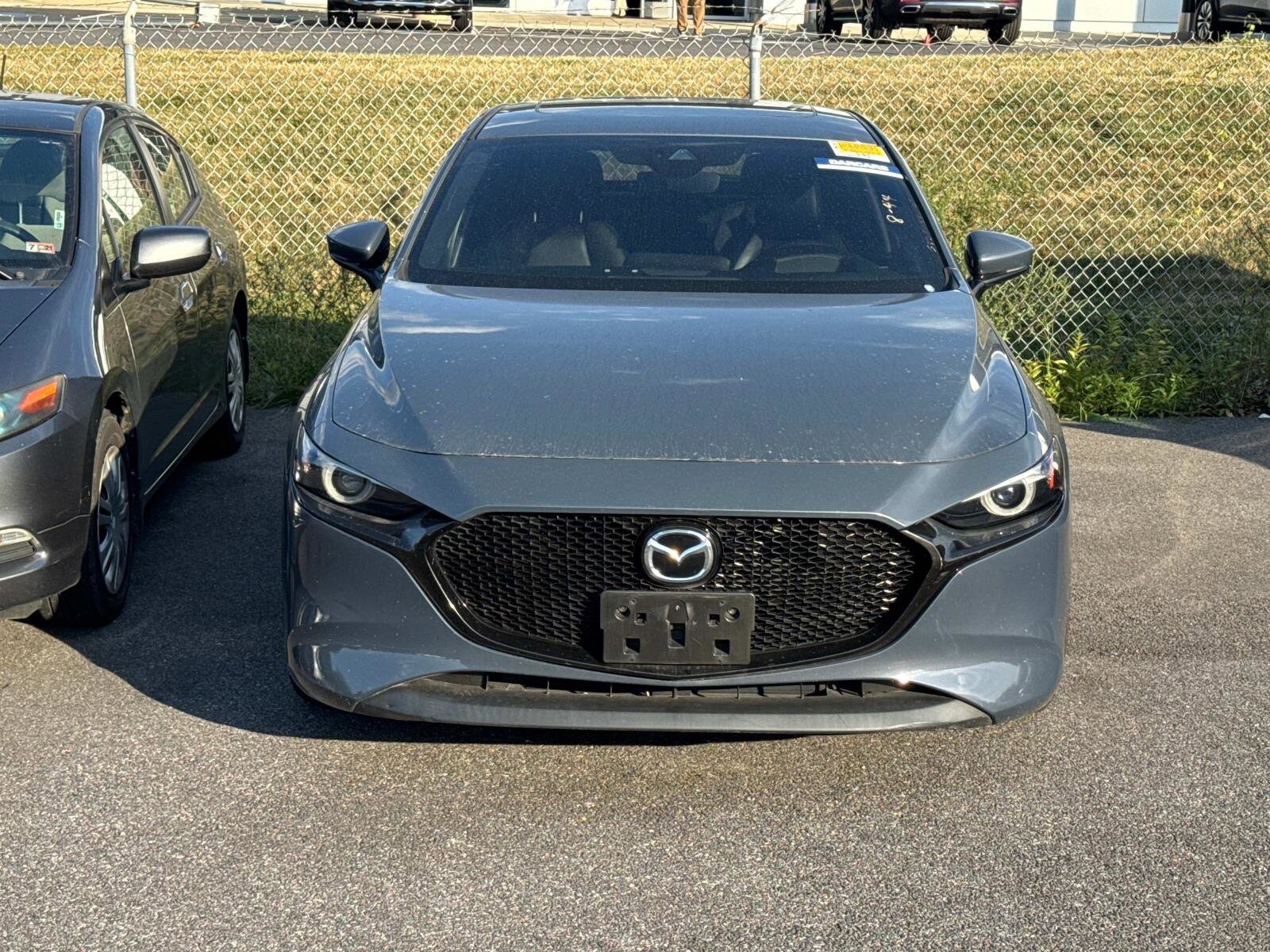 2019 Mazda Mazda3 Premium photo 2
