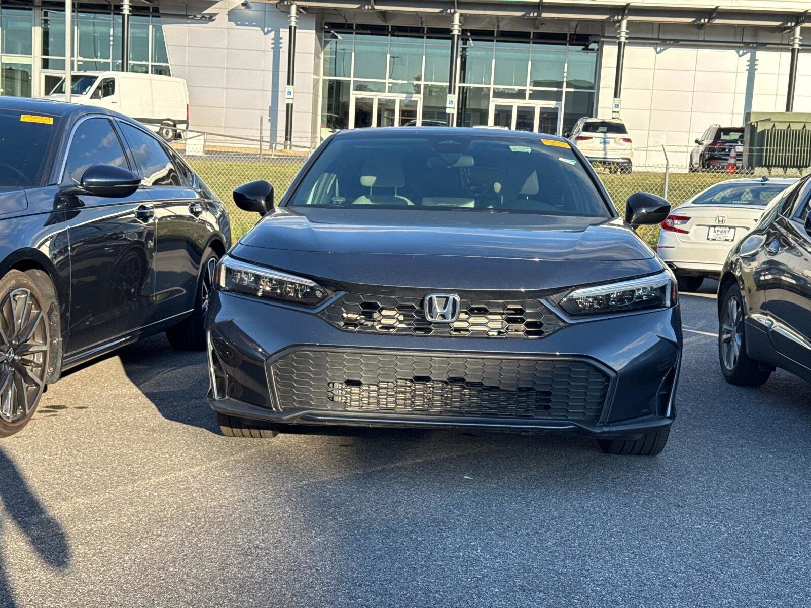 2025 Honda Civic Hybrid Sport photo 2