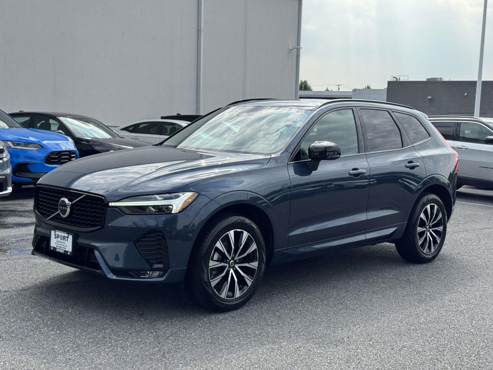 2025 Volvo XC60