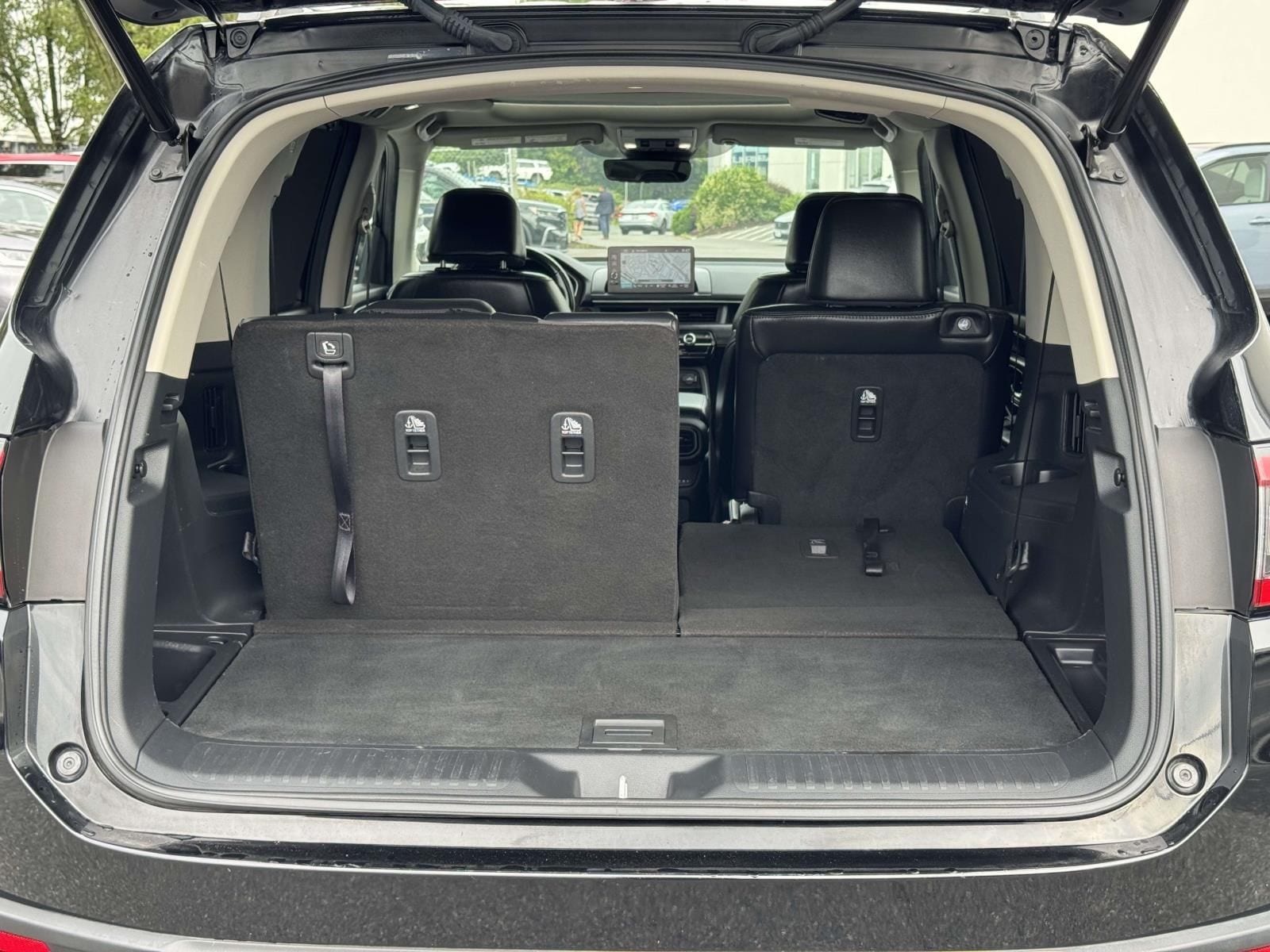 2025 Honda Pilot Touring - Photo 17