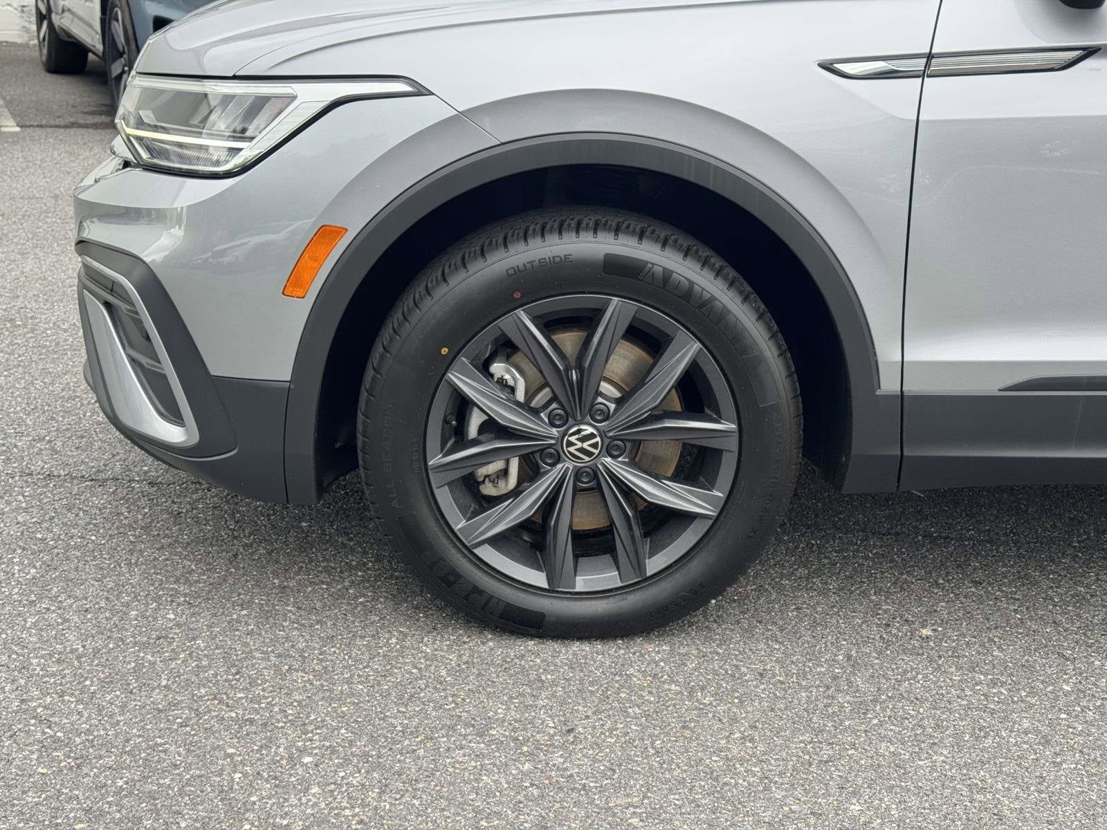 2024 Volkswagen Tiguan SE - Photo 27
