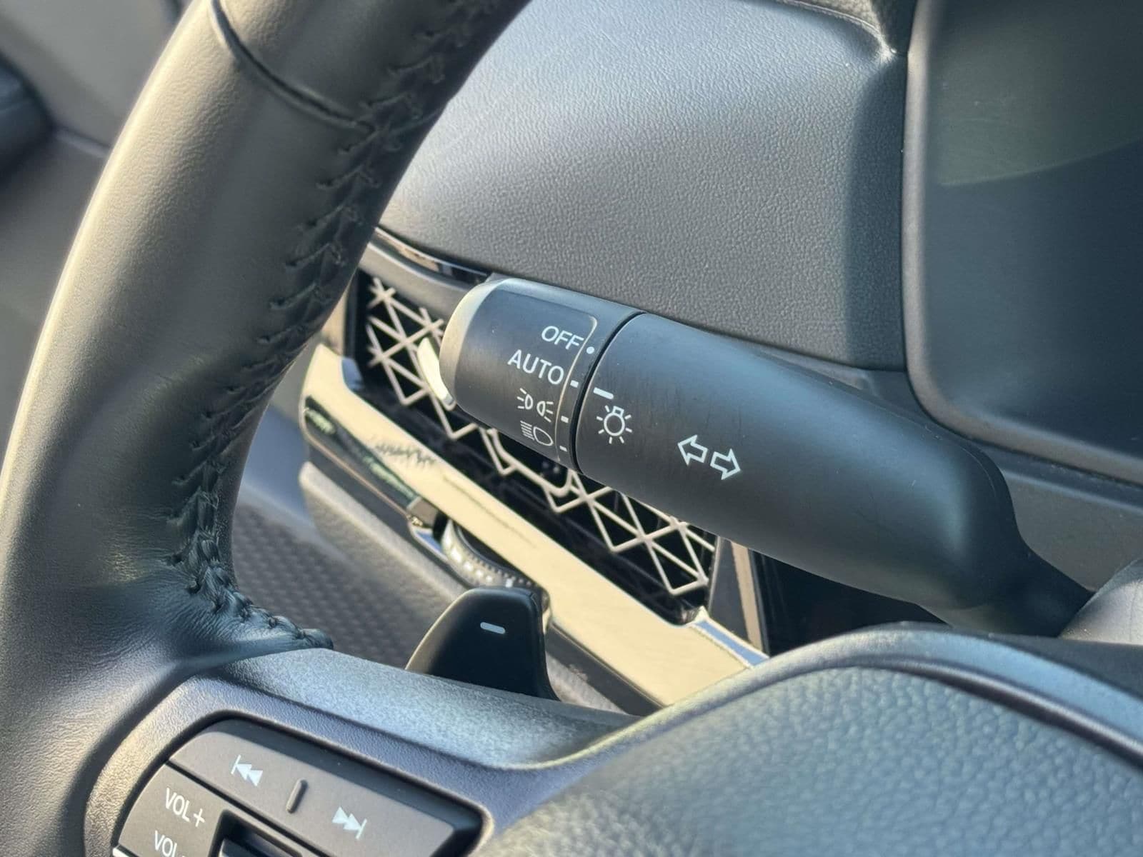 2024 Honda Accord Hybrid Sport-L - Photo 9