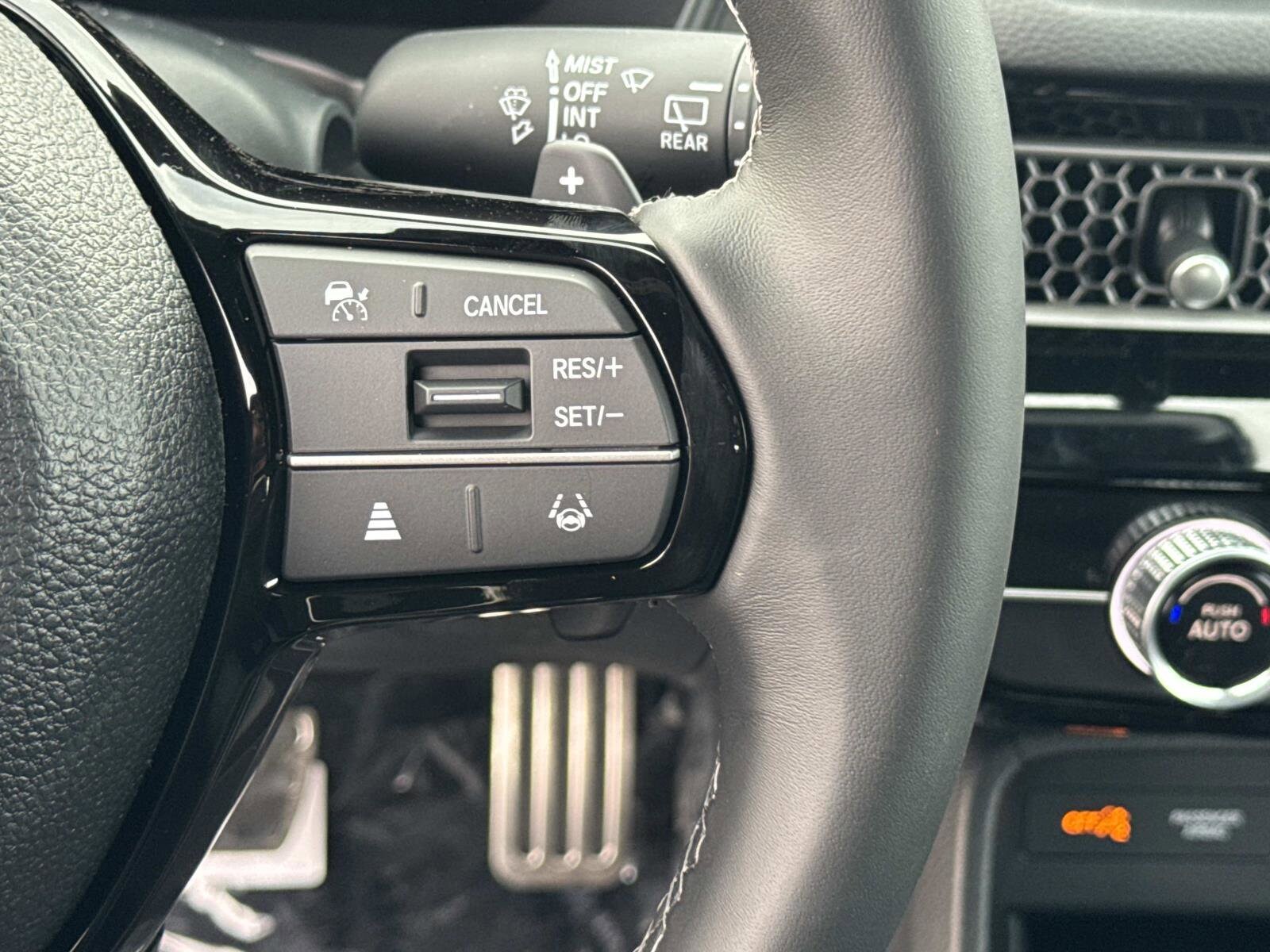 2026 Honda Civic Hatchback Sport - Photo 19