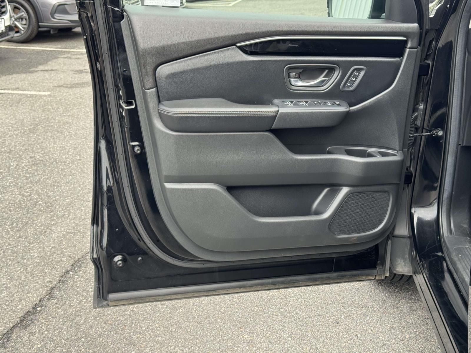 2025 Honda Pilot Touring - Photo 18