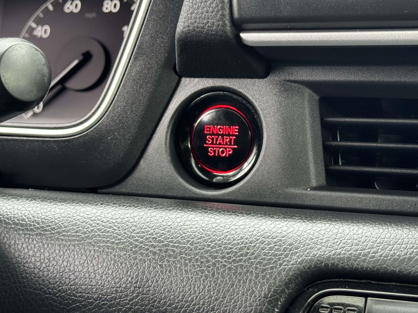 2025 Honda Pilot Touring - Photo 6