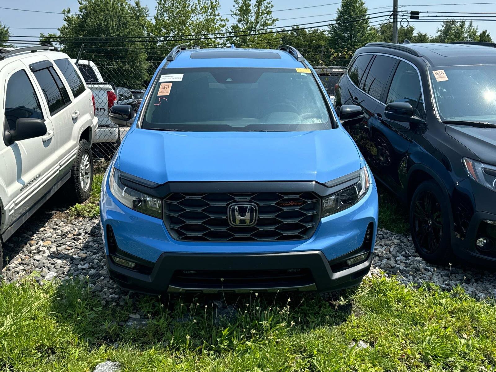 2024 Honda Passport TrailSport photo 2