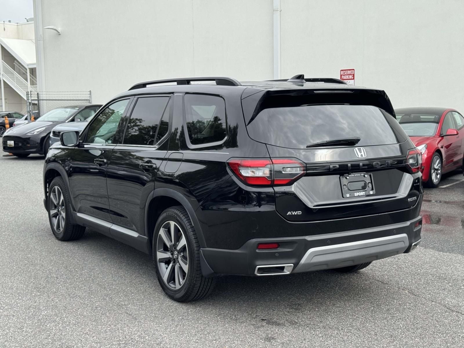 2025 Honda Pilot Touring - Photo 24