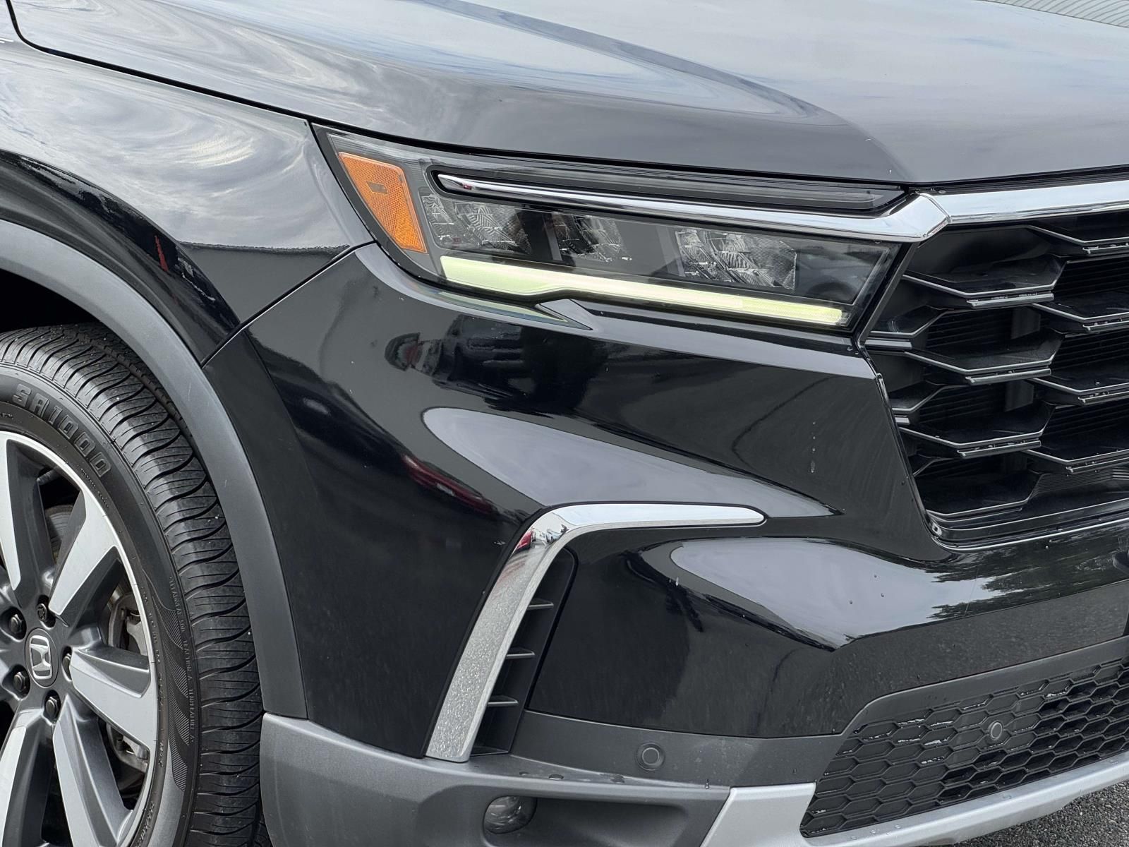 2025 Honda Pilot Touring - Photo 29