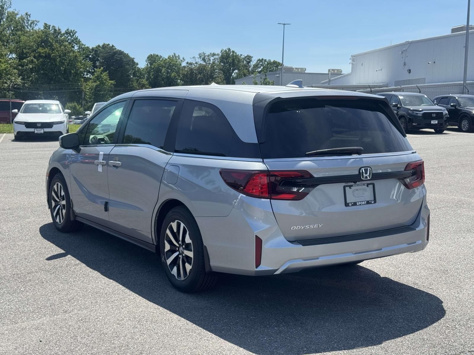 2026 Honda Odyssey EX-L - Photo 6