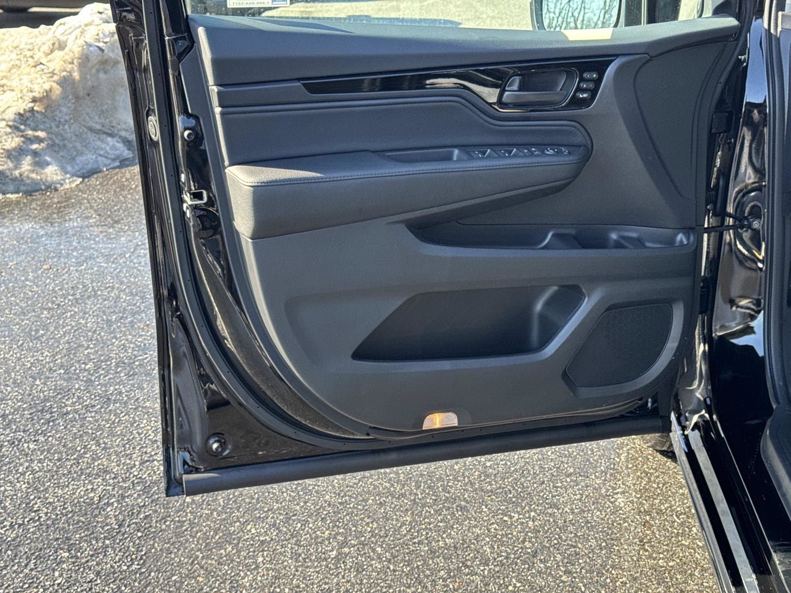 2026 Honda Odyssey Touring - Photo 14