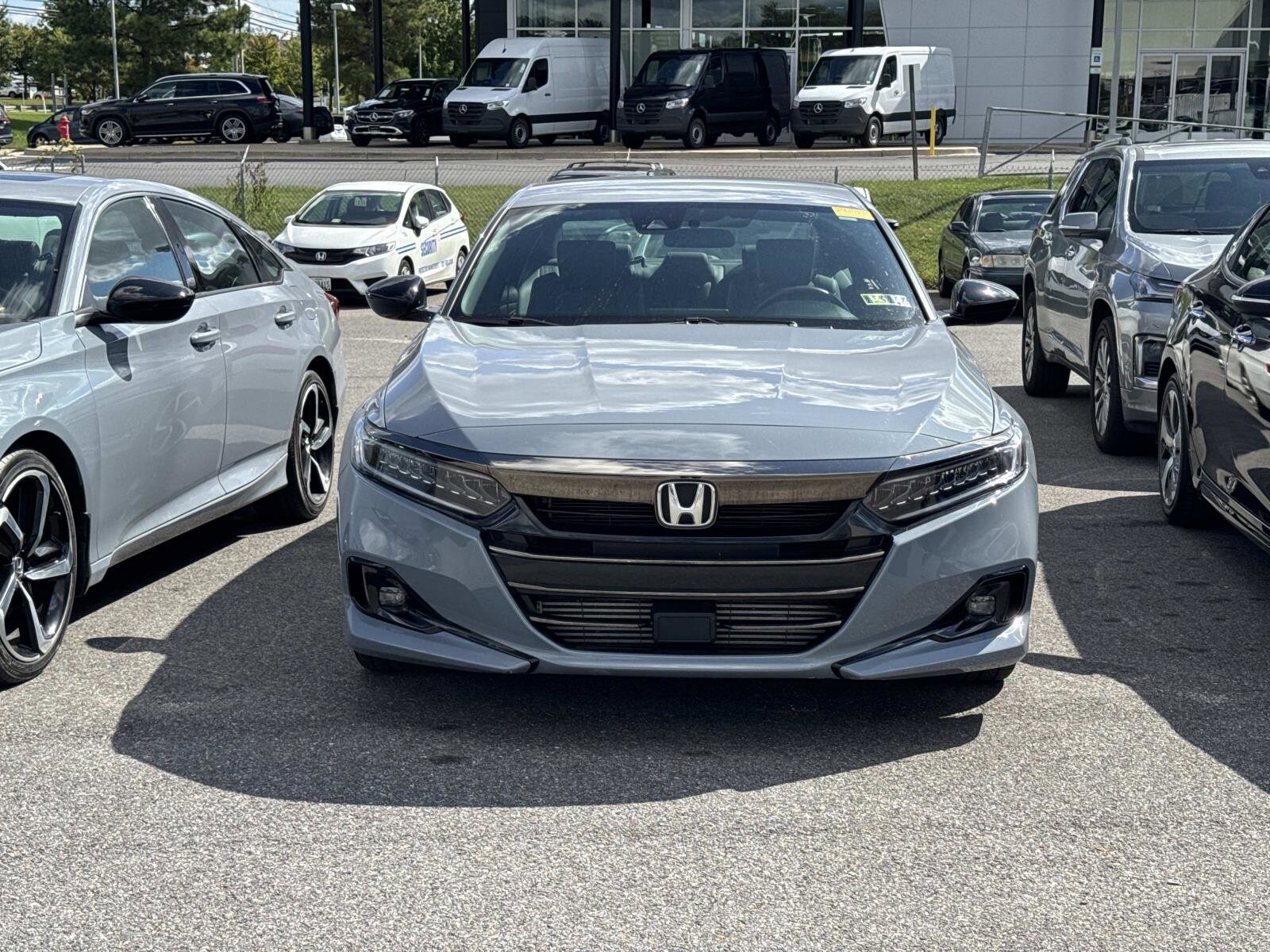 2022 Honda Accord Sport photo 2