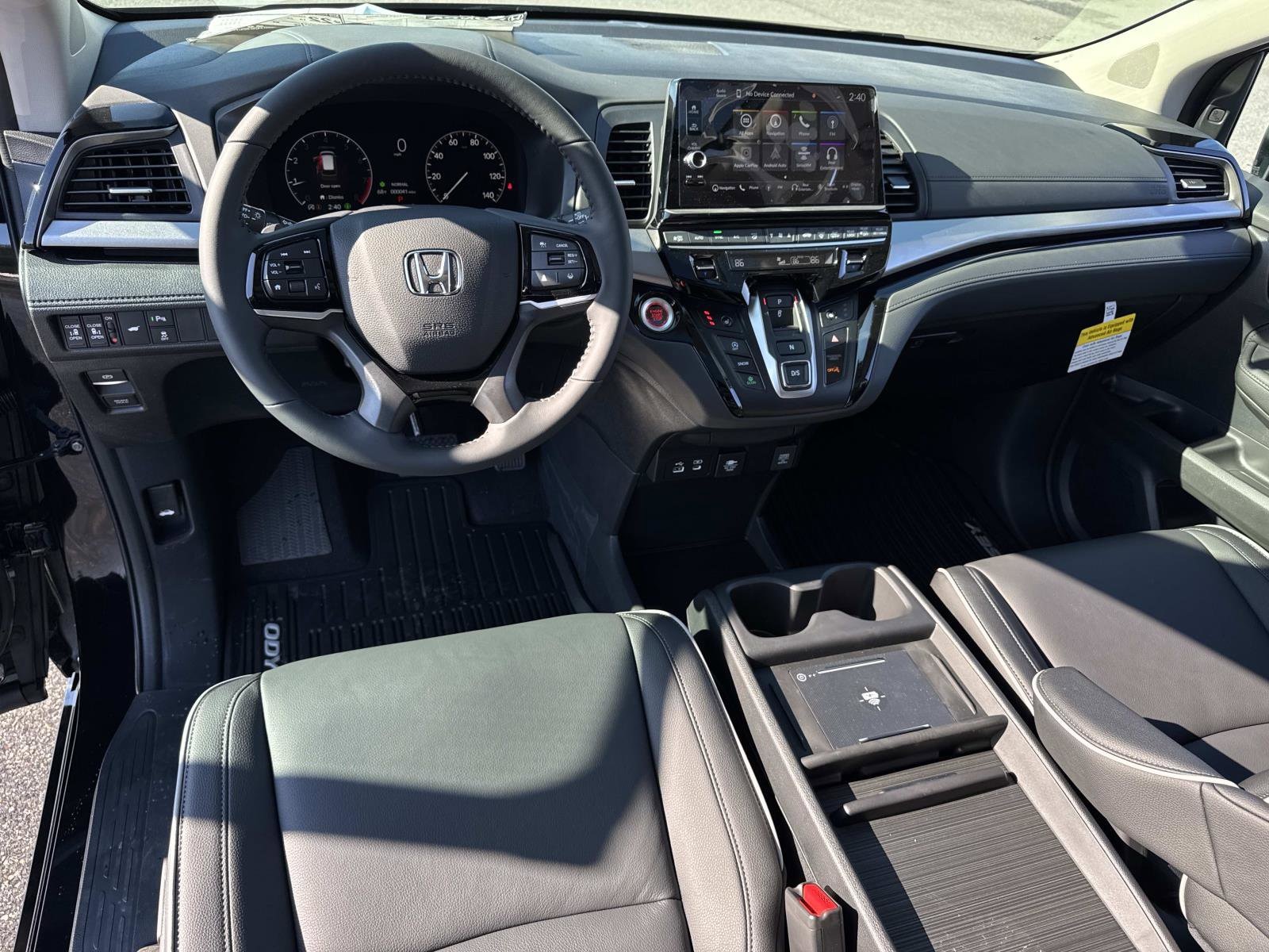 2026 Honda Odyssey Touring - Photo 18