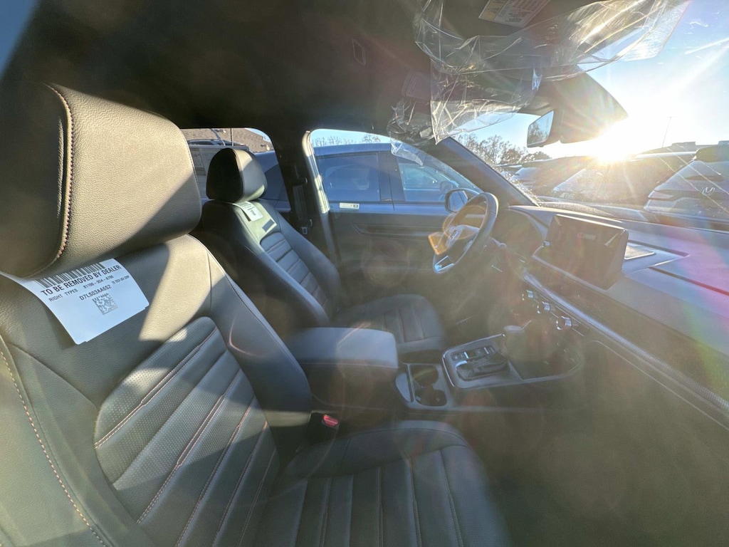 2026 Honda CR-V Hybrid Sport-L photo 3