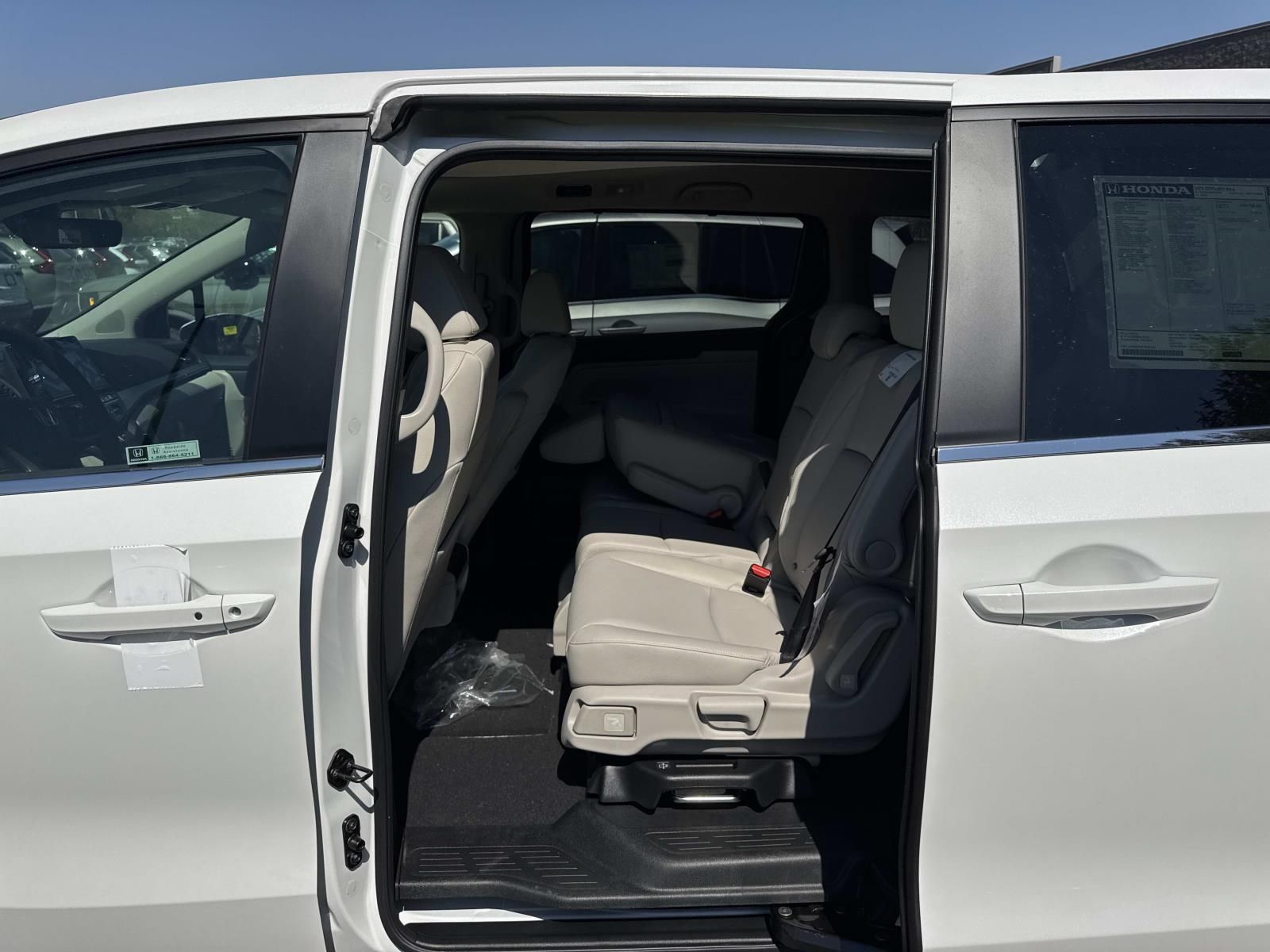 2026 Honda Odyssey EX-L - Photo 20